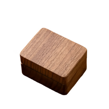 Load image into Gallery viewer, Rectangular Shaped Wooden Ring Box